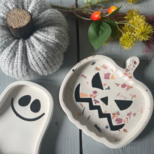 Load image into Gallery viewer, Terrazzo Pumpkin Tray