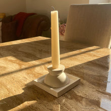 Load image into Gallery viewer, Round Jesmonite Candle Stick Holder