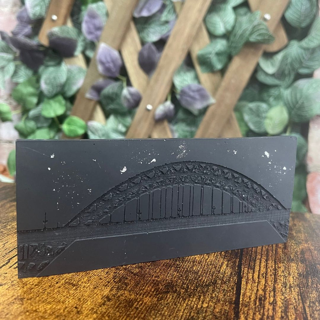 Jesmonite Starry night Tyne Bridge sign